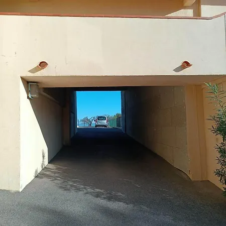 Joli Entre Ciel Et Port Vendres